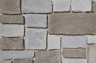 Closeup of carbon charleston cobble manufactured stone veneer