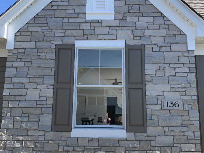 Grays Bay Hedberg Blend natural stone veneer residential exterior application example