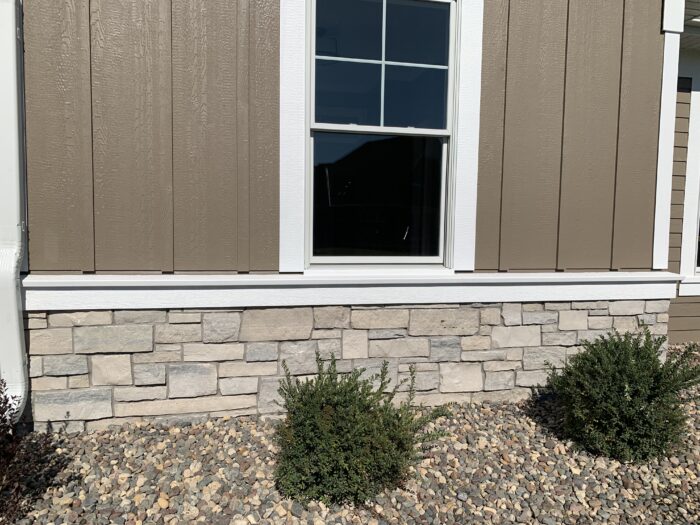 Grays Bay Hedberg Blend natural stone veneer residential exterior application example