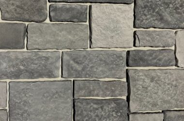 Closeup of midnight run charleston cobble manufactured stone veneer